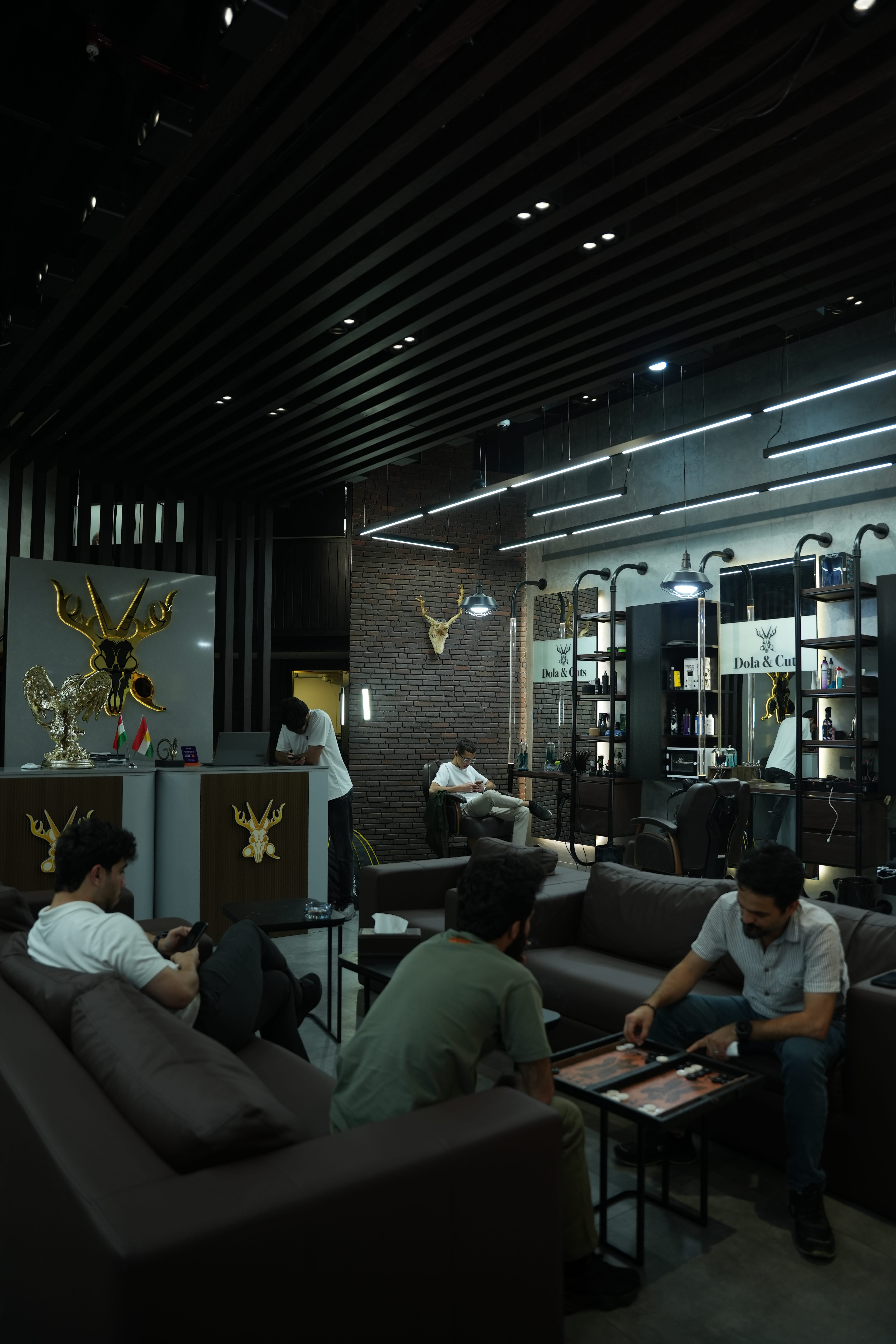 Dola&Cuts seating Craft